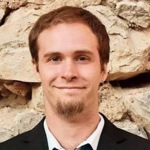 Aurélien PLAZA Chanteur Lyrique Tessiture Baryton